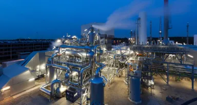 Solide performance e dinamica di investimenti record, Air Liquide raddoppia l'ambizione di margine prevista dal piano ADVANCE