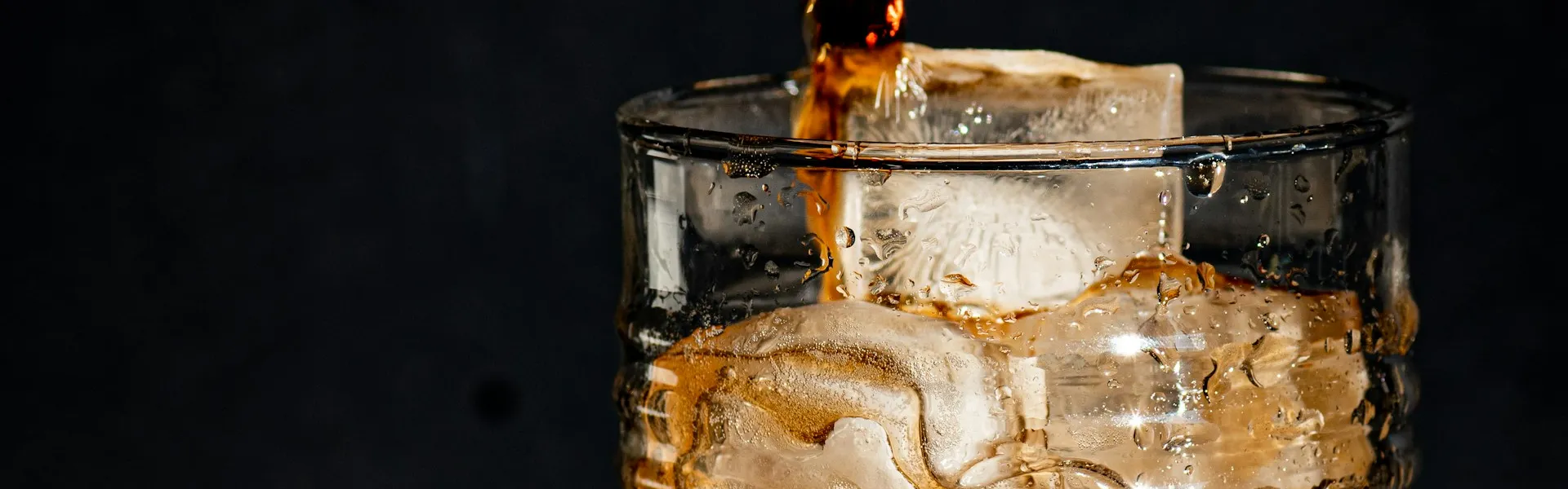 Soluzioni per ottenere bevande frizzanti con uso di gas alimentari