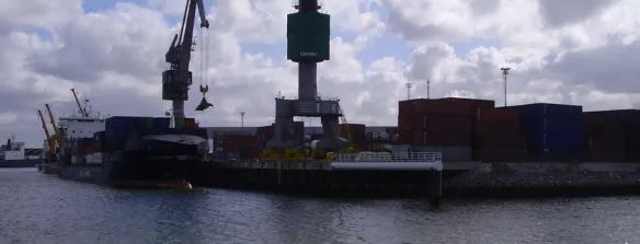 Air Liquide e il Porto di Rotterdam si alleano per promuovere lo sviluppo dei camion a idrogeno e le relative infrastrutture