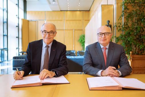 Air Liquide e Faurecia annunciano un Development Agreement per promuovere l'idrogeno per i veicoli pesanti