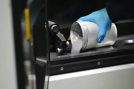 Polvere di metallo nella produzione additiva