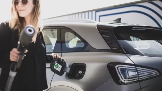 H2 STATION ROISSY (France) + NEXO HYUNDAI