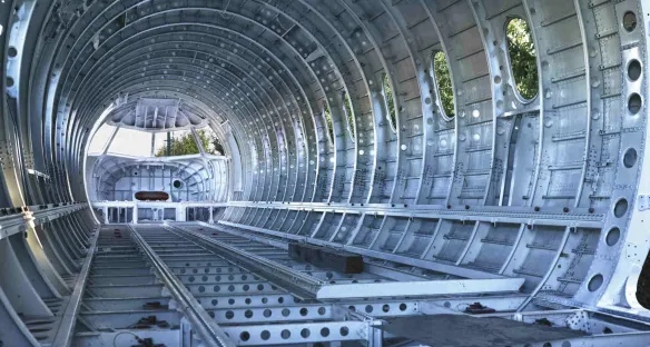 Sabbiatura criogenica delle superfici mediante proiezione di CO₂