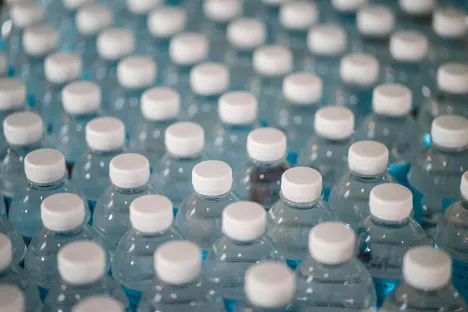 Pressurizzazione con azoto per acqua naturale: leggerezza e robustezza