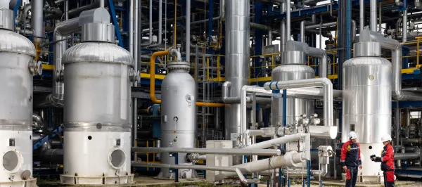 Air Liquide e TotalEnergies decarbonizzano la produzione di idrogeno sulla piattaforma TotalEnergies in Normandia, Francia