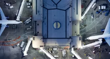 Air Liquide e Groupe ADP annunciano la loro ambizione di costituire la prima joint venture per facilitare lo sviluppo delle infrastrutture a idrogeno negli aeroporti