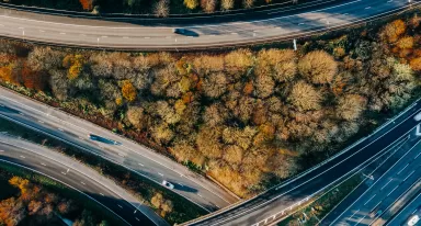Idrogeno per la mobilità pesante: la partnership tra Air Liquide e Faurecia