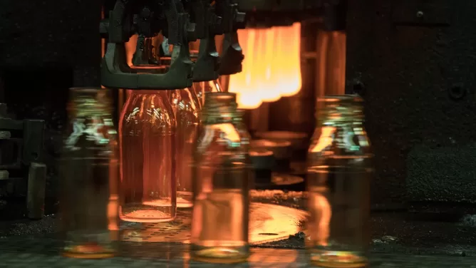 Decarbonizzazione e riduzione dei consumi energetici Air Liquide implementa una soluzione innovativa per Verallia