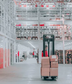 Carrelli elevatori per pallet ad idrogeno - Air Liquide