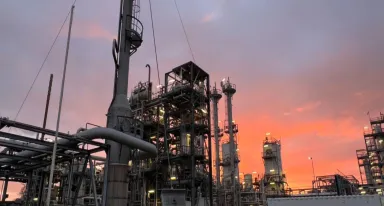 Air Liquide investe per aumentare l'efficienza e ridurre le emissioni di CO₂ nel suo sito industriale di Stade in Germania